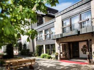 Lindenhof Resort Und Events Gmbh