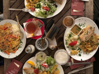 Restaurant Cafe Bar Hirsch