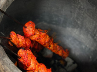 Golden India Tandoori