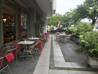 Cafe Ganser B.