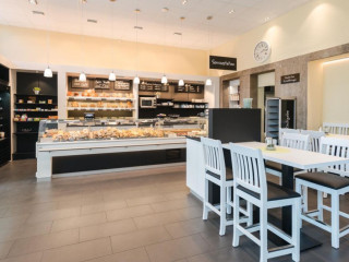 Bäckerhaus Veit GmbH, Bahnhofkiosk