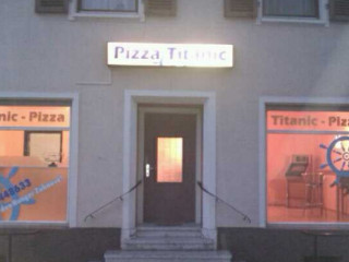 Pizza Titanic Heimservice