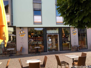 Café In Der Bäckerei Maxl Bäck