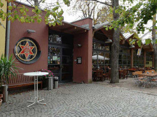Würzburger Hofbräukeller Inh. R. Henke Brauereigaststätte