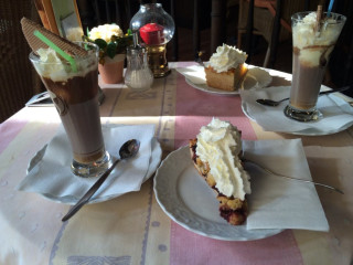 Burghardt Café Bistro