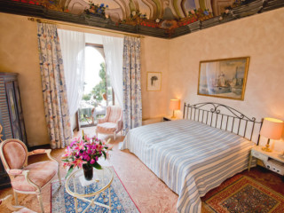 Albergo Castello-seeschloss