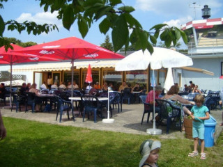 Cafeteria-Restaurant Am Flugplatz