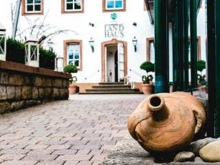 Südtiroler Landhaus · Landschoss Fasanerie · Romantik