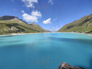 Du Lac De Moiry