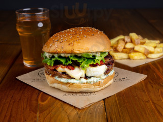 Holy Cow! Gourmet Burger Co. Lausanne Epfl