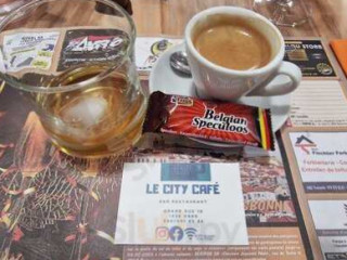 Cafe- Le City