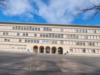 Aula College De Bethusy