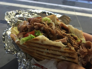 Döner Pizza Sanssouci