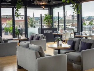 UPTOWN SKY LOUNGE & RESTAURANT im Innside Aachen