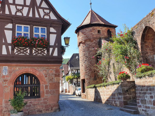 Weinstube Am Stäffelsberg