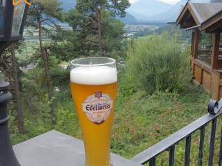 Tiroler Wirtshaus am Locherboden