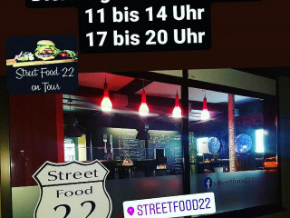 Street Food 22