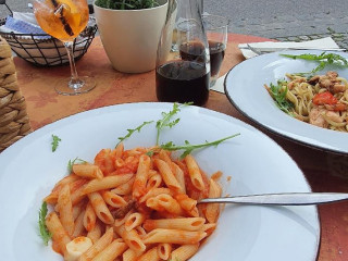 Degustibus Momenti Italiani • Café • Vinothek In Waldkraiburg