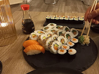 Baywalk Sushi Café