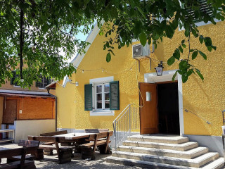 Gasthaus-Backhendlstation-Niechtenwirt Inh Bernd Jäger