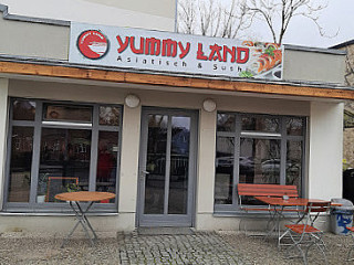 Yummy Land