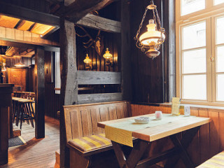 restaurant image