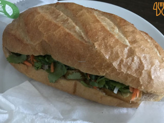 Bánh Mi Vienna