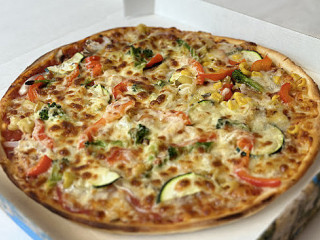Pizza De Luxe