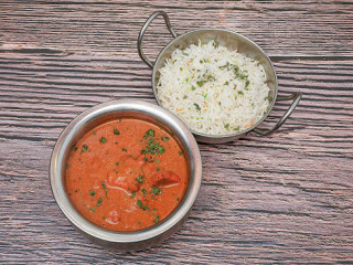Royal's Food