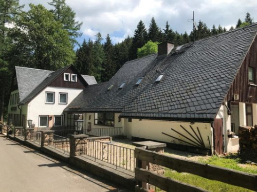 Waldgaststätte U. Pension