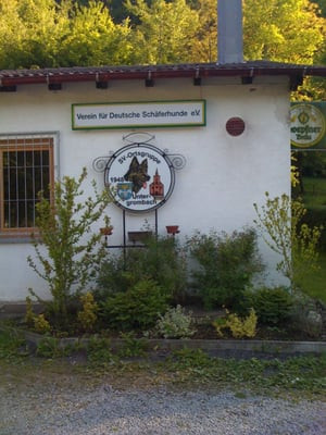 Gaststätte Zur Hundehütte Th. Dirschnabel
