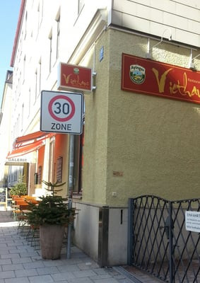 Viethaus Restaurant & Bar